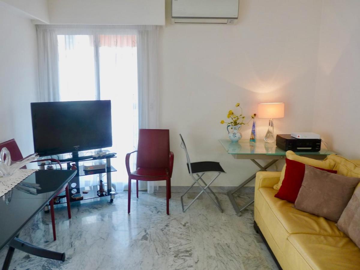 One Bedroom Apartment In The Center Of Cannes, Next To The Carlton, A Few Meters From The Croisette - 367 Bagian luar foto